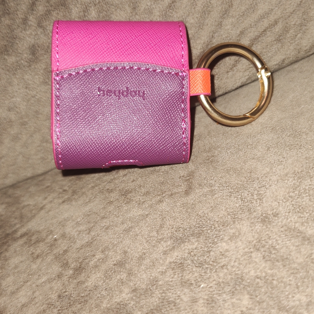 heyday earbud case cover fits AirPods gen 1 and gen 2 faux leather